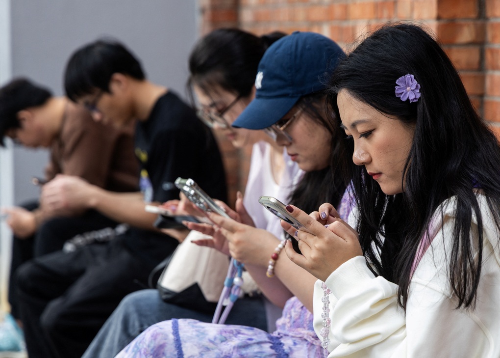 Phản ứng của người Trung Quốc trước đòn thuế 100% của Tổng thống Trump - 1 Phản ứng của người Trung Quốc trước đòn thuế 100% của Tổng thống Trump - 1