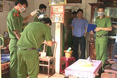 Cụ ông 80 tuổi ở miền Tây bị con trai giết