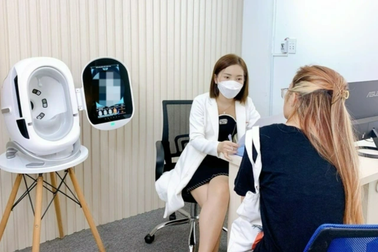 Những thói quen khiến người trẻ phá hoại làn da của mình