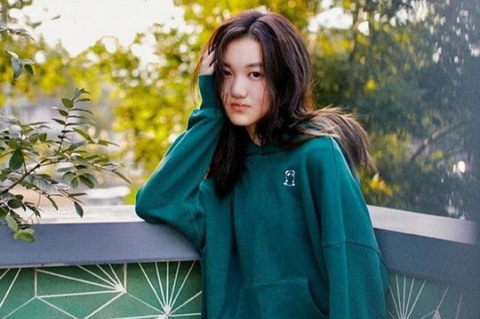 Con gái Vương Phi cao 170 cm, là hot girl sành điệu - 2 Con gái Vương Phi cao 170 cm, là hot girl sành điệu - 2