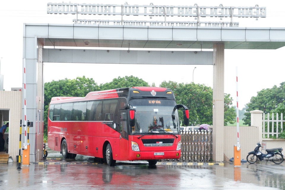 Rưng rưng cảm xúc ngày ra viện của gần 200 công dân về từ Ghi-nê Xích Đạo - 17 Rưng rưng cảm xúc ngày ra viện của gần 200 công dân về từ Ghi-nê Xích Đạo - 17