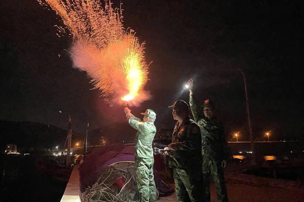 Miền Trung ứng phó bão Bualoi, sẵn sàng di dời hàng chục nghìn người - 7 Miền Trung ứng phó bão Bualoi, sẵn sàng di dời hàng chục nghìn người - 7
