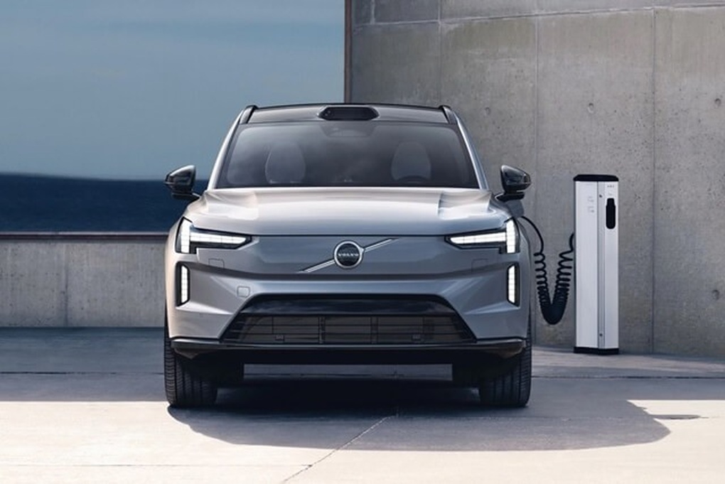 Volvo khai tử các dòng sedan vì kém sức hút, tập trung vào SUV và xe điện - 2 Volvo khai tử các dòng sedan vì kém sức hút, tập trung vào SUV và xe điện - 2