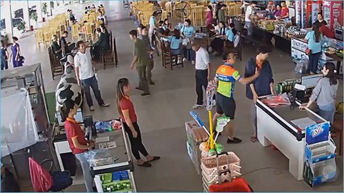 Bác tin Thượng úy Công an đánh nhân viên thu ngân là con Phó giám đốc Công an tỉnh - Ảnh 1. Bác tin Thượng úy Công an đánh nhân viên thu ngân là con Phó giám đốc Công an tỉnh - Ảnh 1.