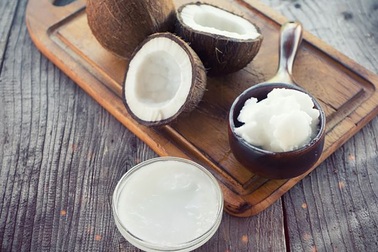 Dùng dầu dừa nhiều không tốt cho sức khỏe