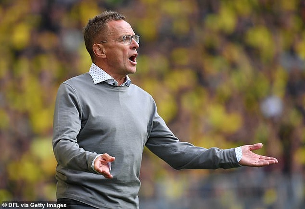 Những án phạt lạ lùng của HLV Rangnick có thể áp dụng ở Man Utd - 2 Những án phạt lạ lùng của HLV Rangnick có thể áp dụng ở Man Utd - 2