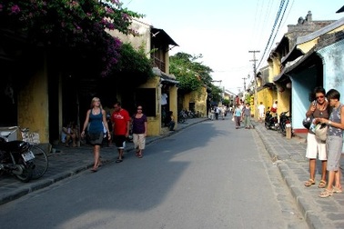 Quảng Nam đón gần 3,7 triệu lượt khách trong năm 2014