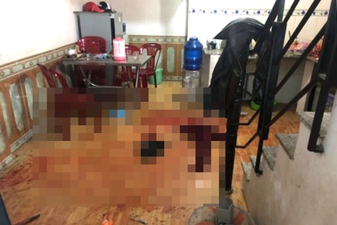 Bị la mắng vì nhậu say, con trai cầm dao chém cha nguy kịch