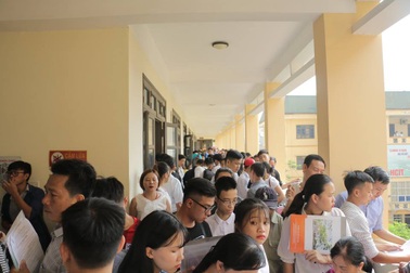 Lượng hồ sơ đăng ký vào trường ngoài công lập tăng mạnh