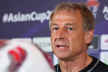 Lời nhắn đặc biệt của HLV Klinsmann tới cầu thủ Hàn Quốc trước trận bán kết