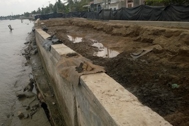 Bờ kè sông Cần Thơ lại có nguy cơ sạt lở