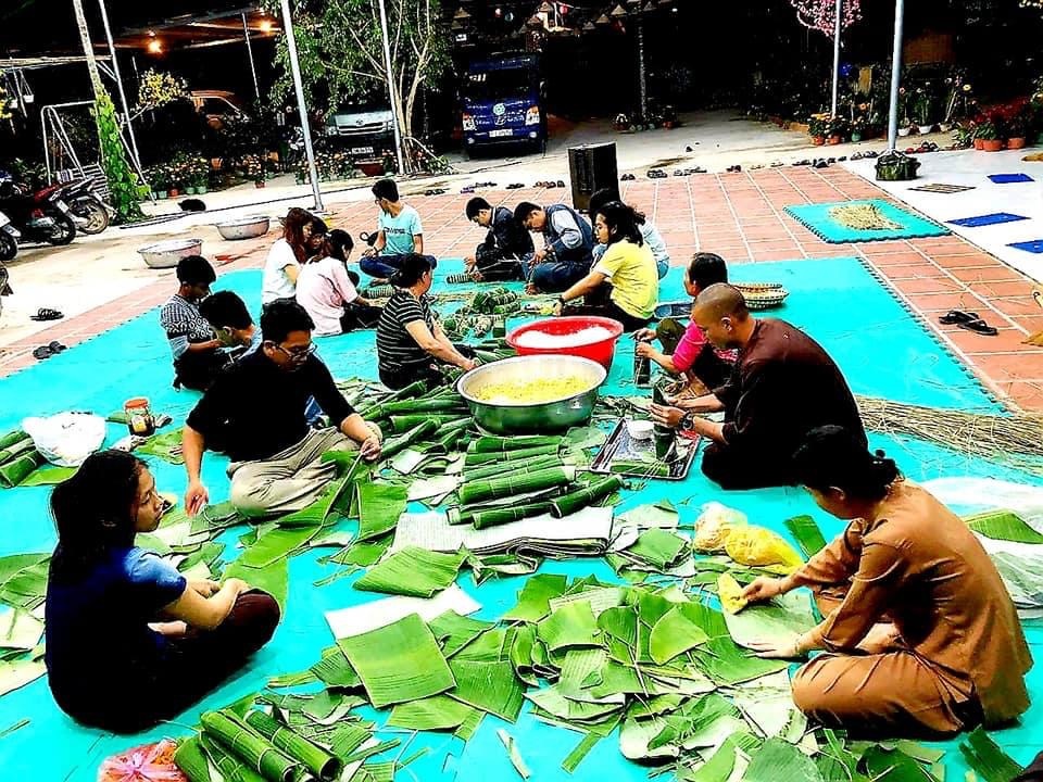Gói bánh ngày Tết có gì vui? - 2 Gói bánh ngày Tết có gì vui? - 2