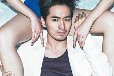 Tình cũ của Choi Ji Woo bức xúc vì bị tố… cưỡng dâm