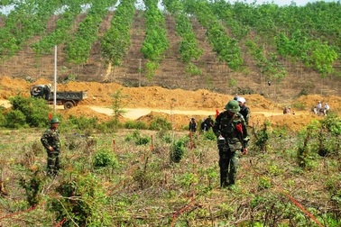 Huế triển khai nhiều dự án dò tìm và xử lý bom mìn 