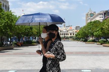 Chỉ số tia cực tím đạt ngưỡng gây hại rất cao trên nhiều tỉnh, thành