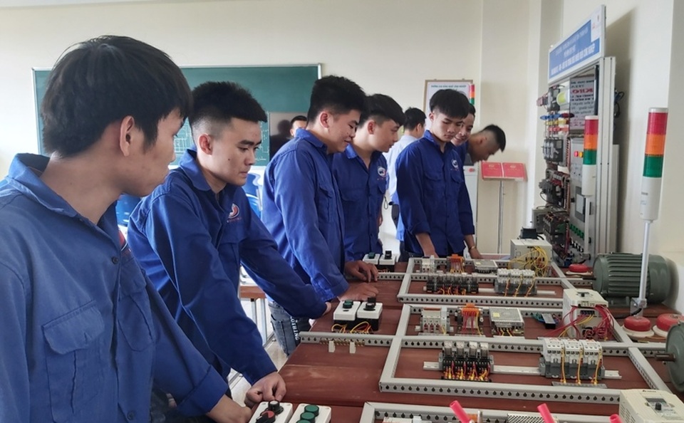 Sinh viên cao đẳng nhận hỗ trợ 8 triệu đồng khi đi thực tập ở doanh nghiệp - 2 Sinh viên cao đẳng nhận hỗ trợ 8 triệu đồng khi đi thực tập ở doanh nghiệp - 2