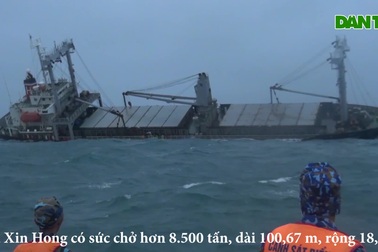 Cận cảnh con tàu Panama chở 7.800 tấn hàng chìm ở biển Phú Quý