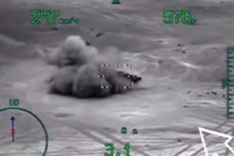 Nga công bố video dội bom IS ở thành cổ Palmyra