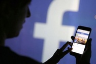 Từ 15/4, đăng ảnh người khác lên Facebook có thể bị phạt tới 20 triệu đồng