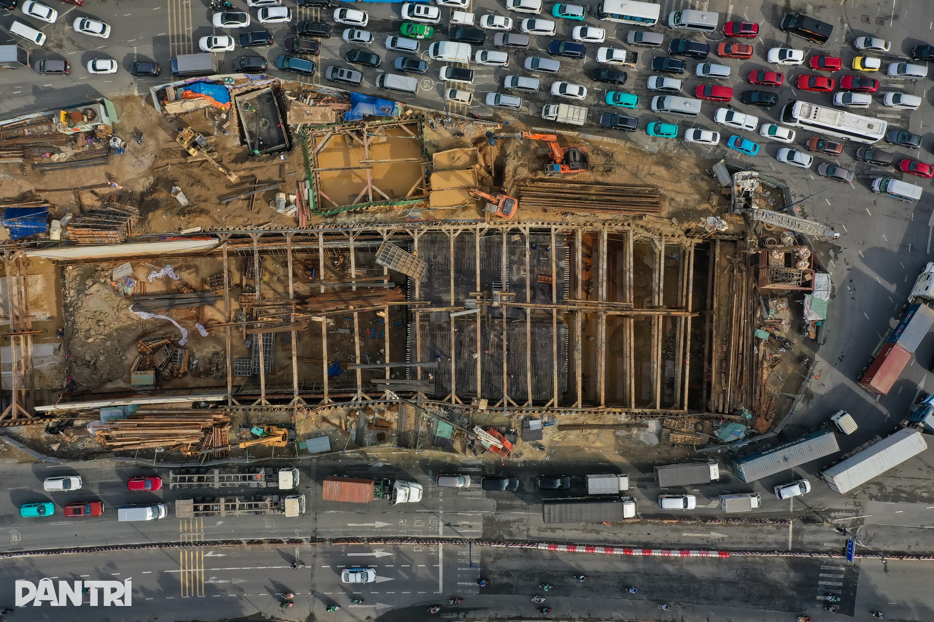 Nút giao lớn và hiện đại nhất TPHCM sau hơn 2 năm thi công - 4