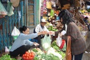 Thực phẩm sau Tết đang dần hạ nhiệt