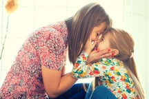 10 câu nói tuyệt vời giúp cha mẹ kết nối với con