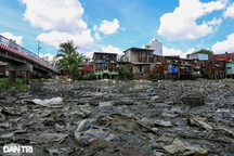 20 năm chờ thay "áo mới" của con rạch ô nhiễm, hôi thối bậc nhất TPHCM