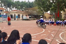 Đẩy mạnh giáo dục an toàn giao thông cho học sinh THCS và THPT