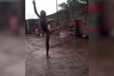 Clip múa ba-lê trên đôi chân trần trong cơn mưa của Madu