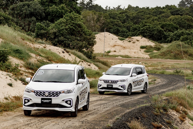 Người dùng chia sẻ ưu điểm của pin lithium-ion trên Suzuki Hybrid Ertiga