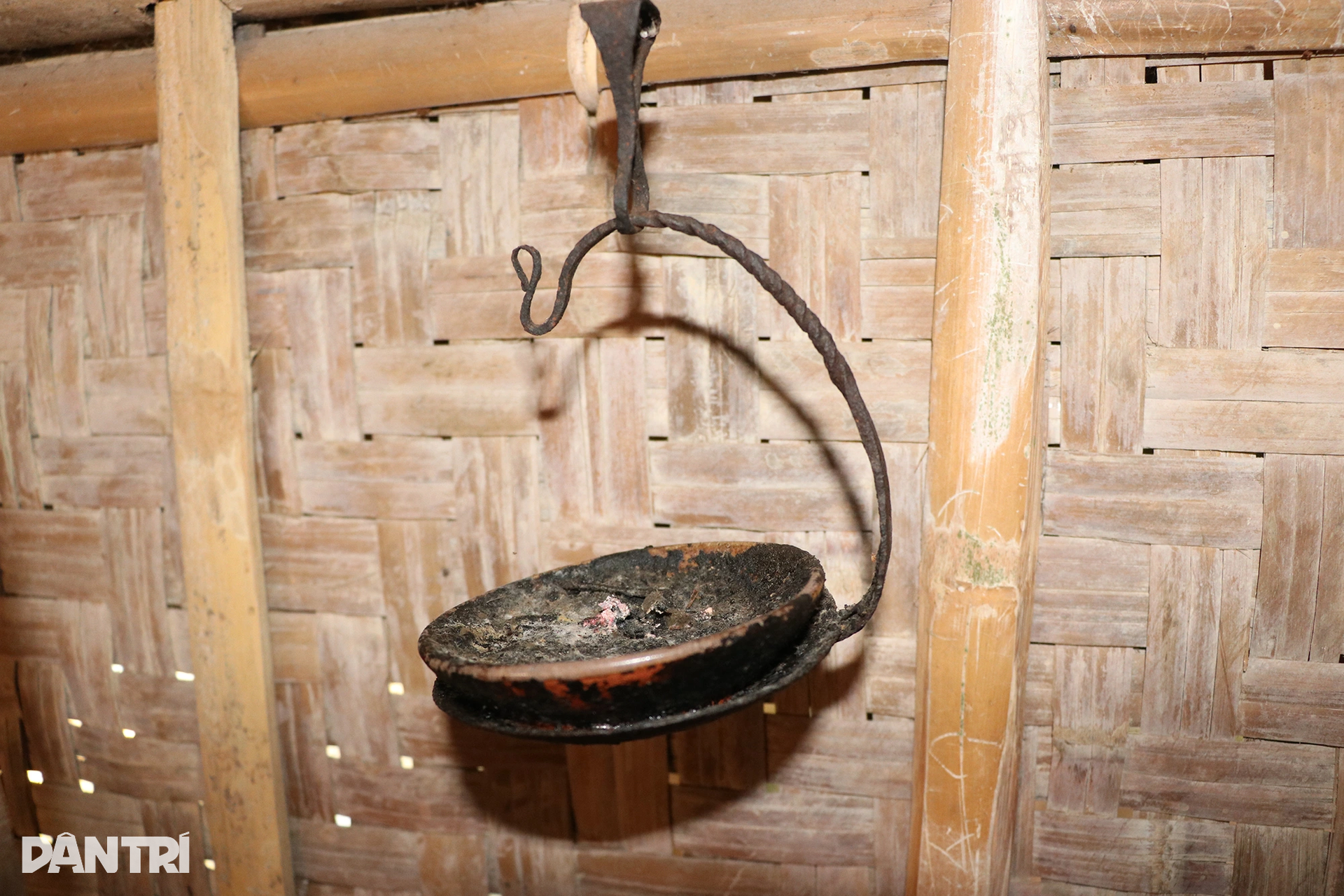 Rưng rưng ngắm kỷ vật nơi Chủ tịch Hồ Chí Minh cất tiếng khóc chào đời - 9