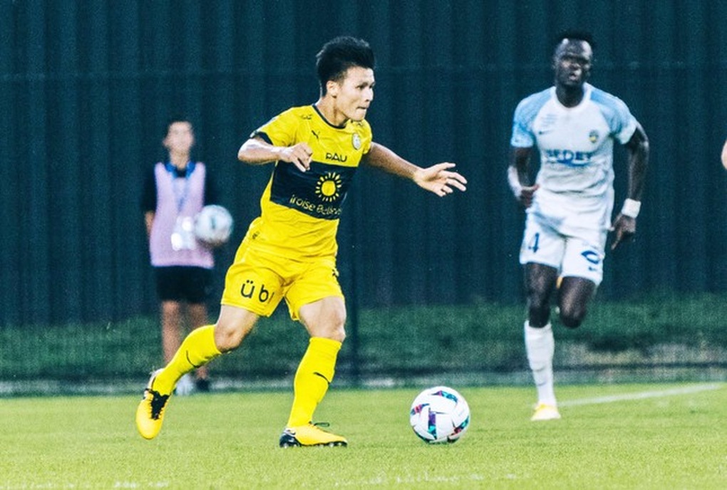 Báo Trung Quốc vẽ ra viễn cảnh buồn cho Quang Hải ở Pau FC - 1 Báo Trung Quốc vẽ ra viễn cảnh buồn cho Quang Hải ở Pau FC - 1