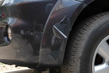 Chưa tìm ra nguyên nhân xe Fortuner bong tróc sơn