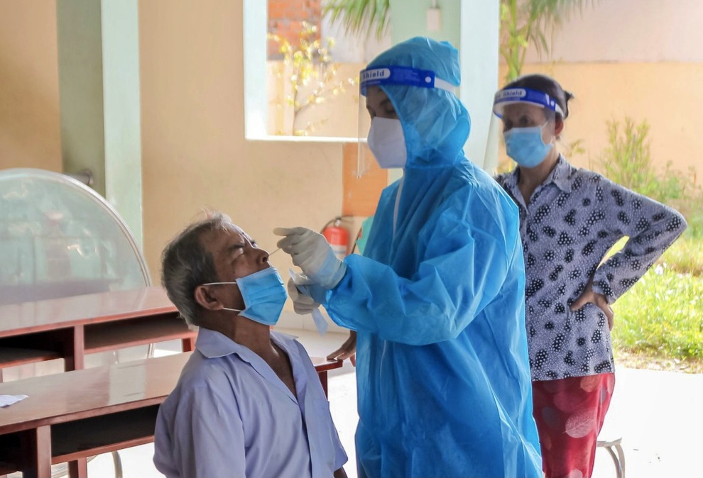 Thủ tướng: Người dân gọi pháo đài phải đáp lời, không để dân đứt bữa! - 3 Thủ tướng: Người dân gọi pháo đài phải đáp lời, không để dân đứt bữa! - 3