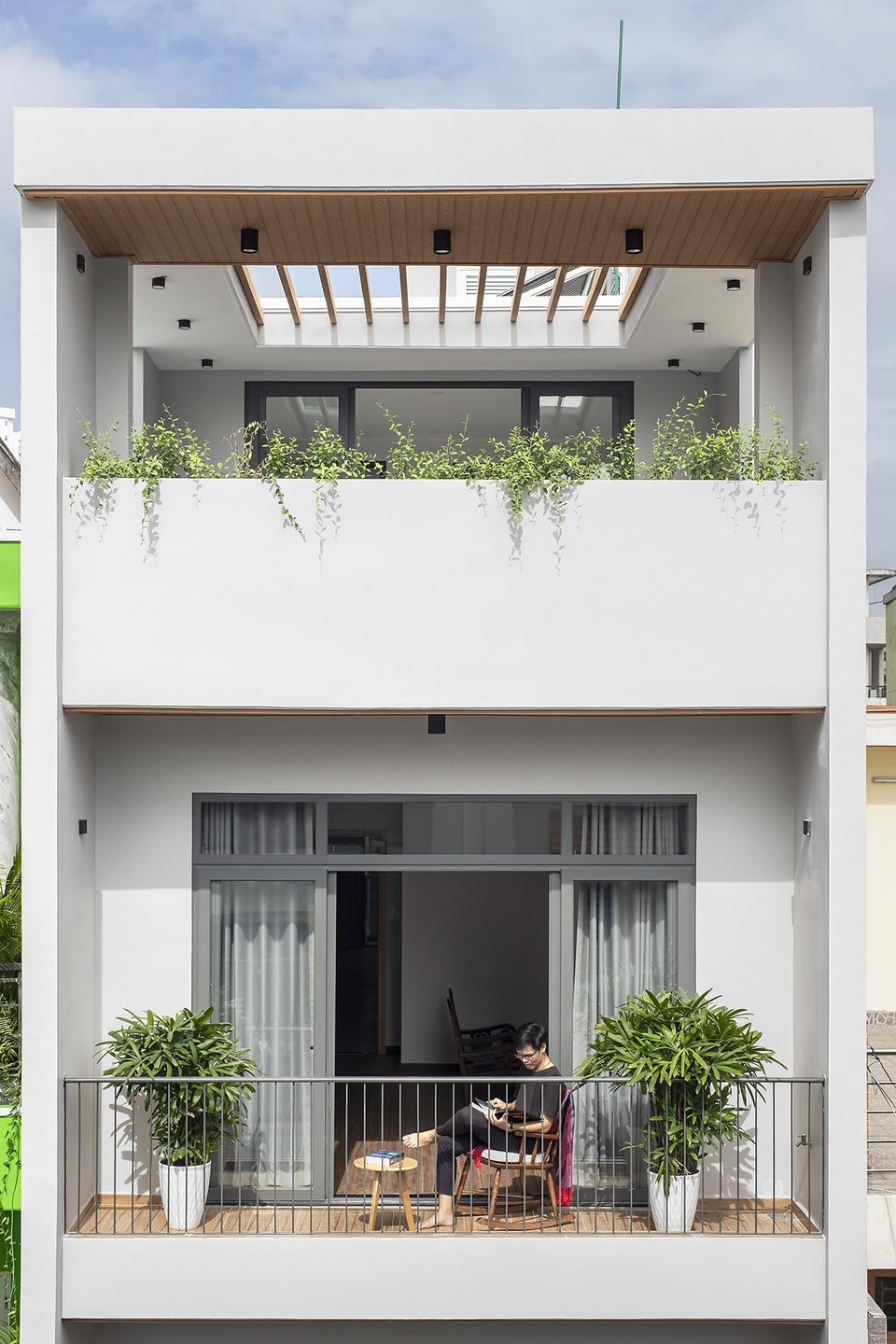 Nhà trong hẻm “lột xác” thành không gian sống “vạn người mê” ở Sài Gòn - 12