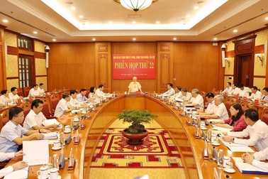 6 tháng kỷ luật 27 cán bộ diện Bộ Chính trị, Ban Bí thư quản lý