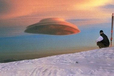 Kỳ thú ảnh mây vệ tinh