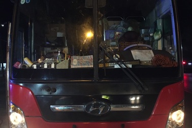 Vụ xe khách chở 30 người đi xuyên Việt: Tài xế khai báo gian dối