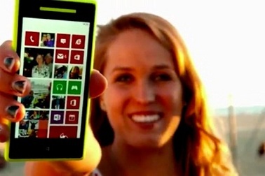 Clip quảng cáo Windows Phone 8 mới lại dìm hàng iPhone, Android