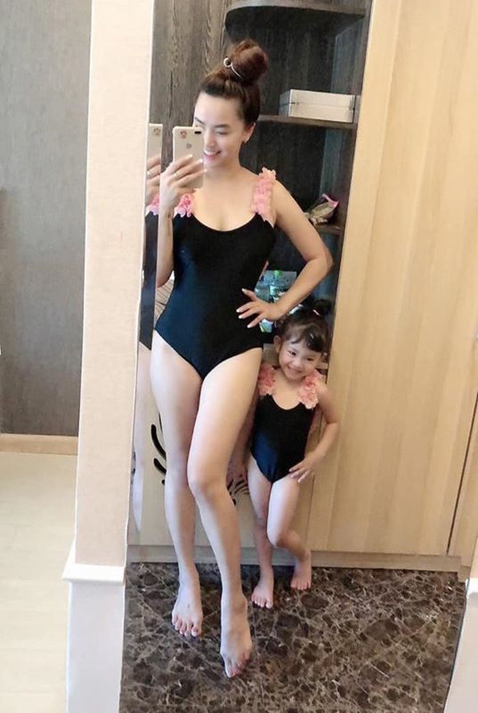 Bích Phương hoá “gái hư” với nội y ren - 5 Bích Phương hoá “gái hư” với nội y ren - 5