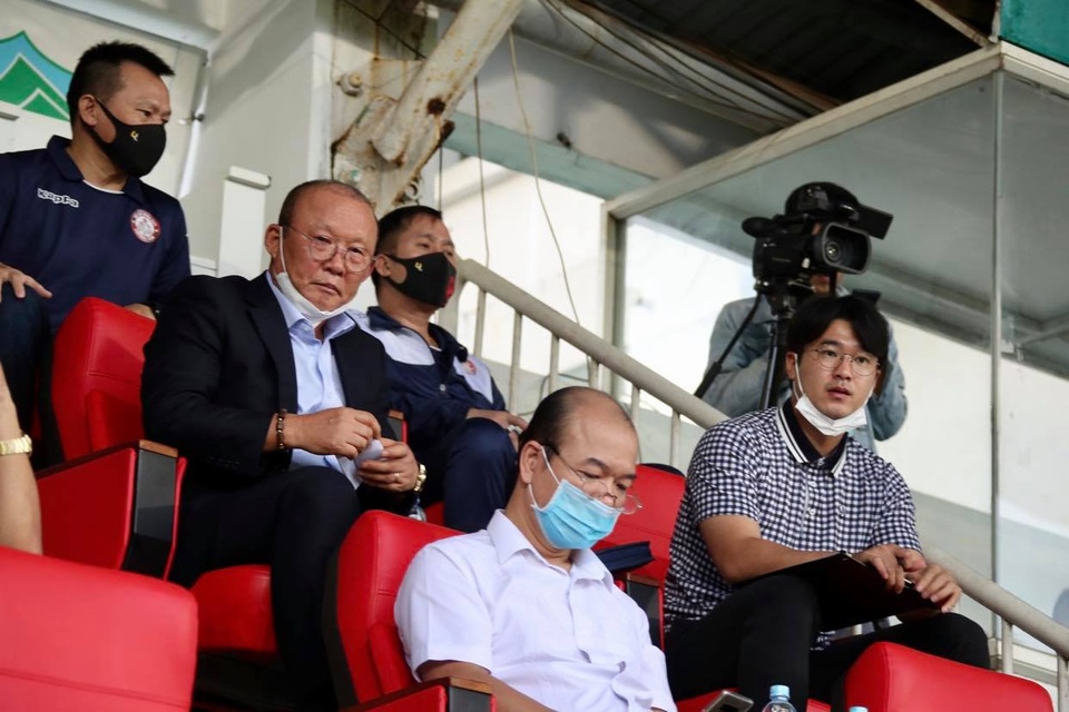 Thắng đậm CLB TPHCM, HA Gia Lai giành suất tranh ngôi vô địch V-League - 5 Thắng đậm CLB TPHCM, HA Gia Lai giành suất tranh ngôi vô địch V-League - 5