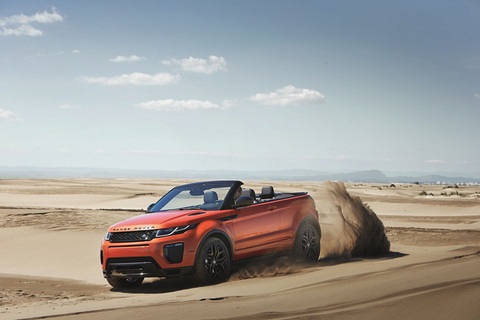 Ranger Evoque mui trần có giá từ 50.400 USD