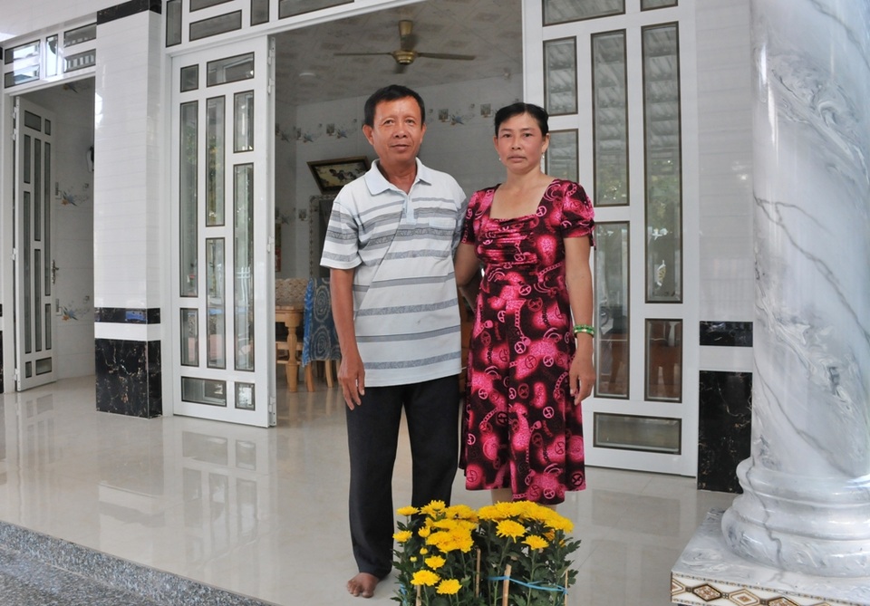 Cả gia đình đăng ký đi XKLĐ, có tiền xây nhà ở Đồng Tháp - 1 Cả gia đình đăng ký đi XKLĐ, có tiền xây nhà ở Đồng Tháp - 1