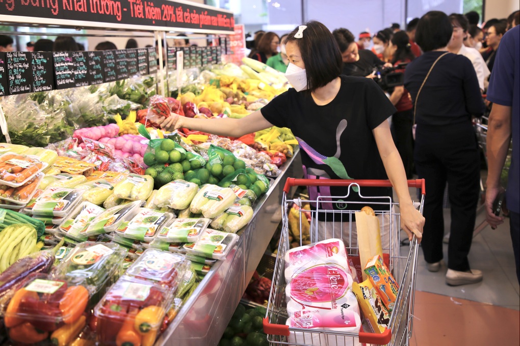WinCommerce khai trương siêu thị WinMart đầu tiên theo mô hình Urban - 2 WinCommerce khai trương siêu thị WinMart đầu tiên theo mô hình Urban - 2