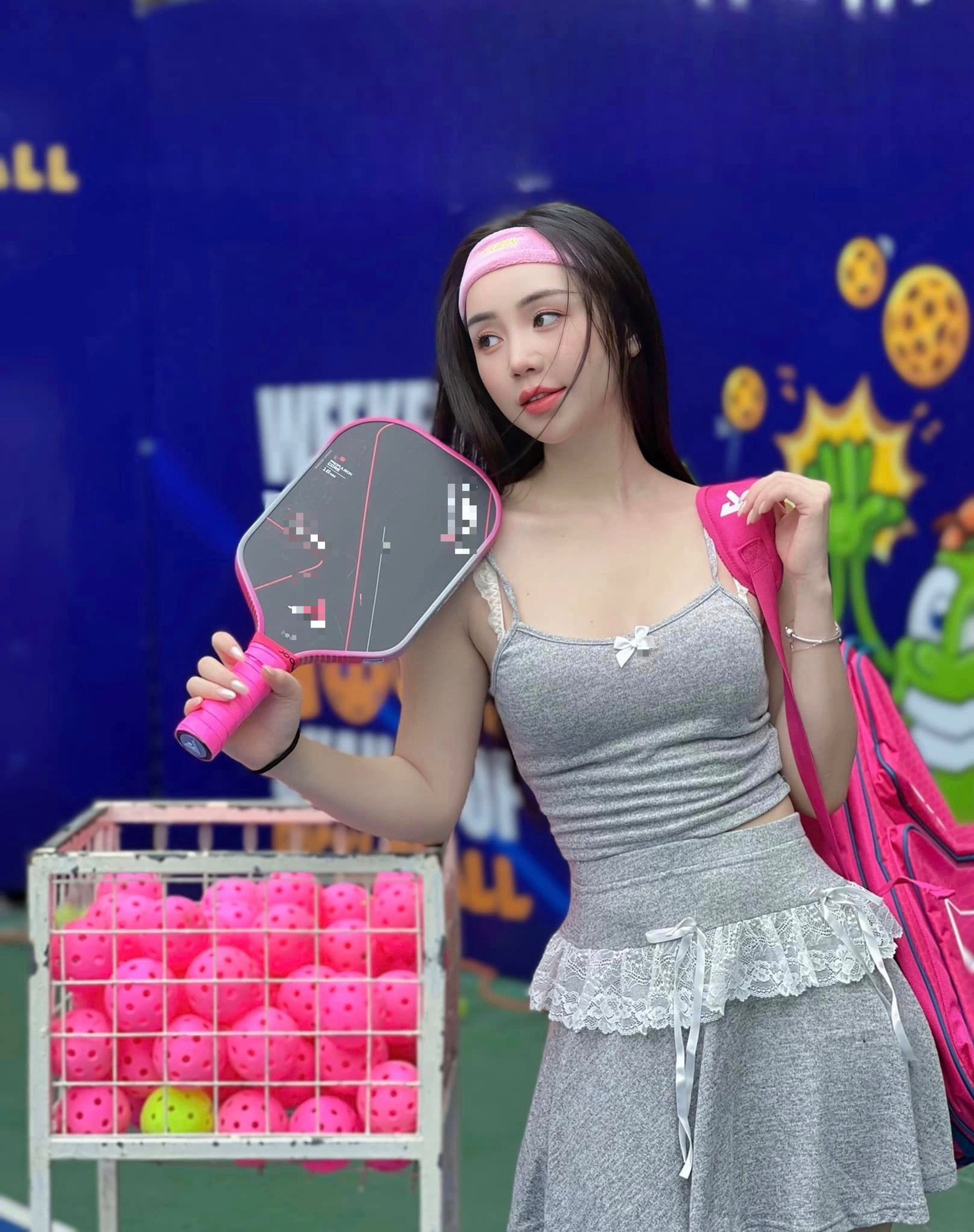 Dàn diễn viên phim VTV giờ vàng gây tranh cãi tại sân pickleball là ai? - 5 Dàn diễn viên phim VTV giờ vàng gây tranh cãi tại sân pickleball là ai? - 5