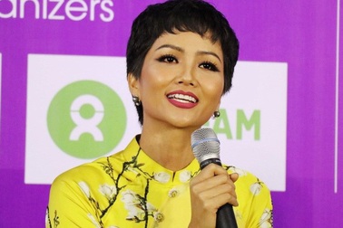 Hoa hậu H’Hen Niê: “Giáo dục cần song hành với hạnh phúc và thực lực”