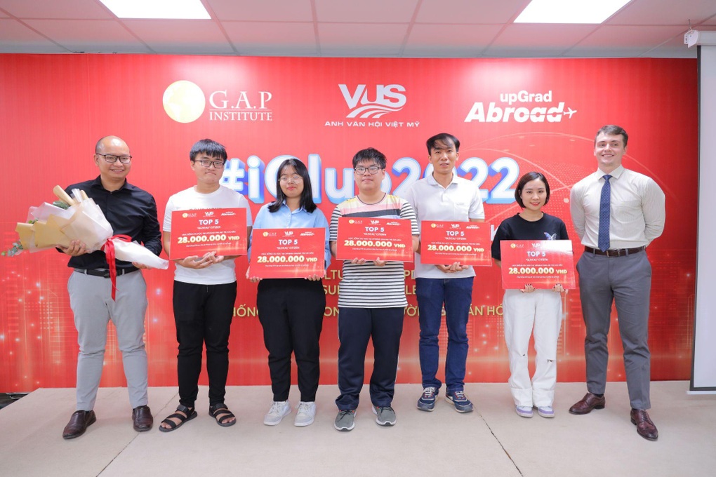 VUS trang bị kỹ năng cùng tư duy hội nhập cho sinh viên và người đi làm - 3 VUS trang bị kỹ năng cùng tư duy hội nhập cho sinh viên và người đi làm - 3