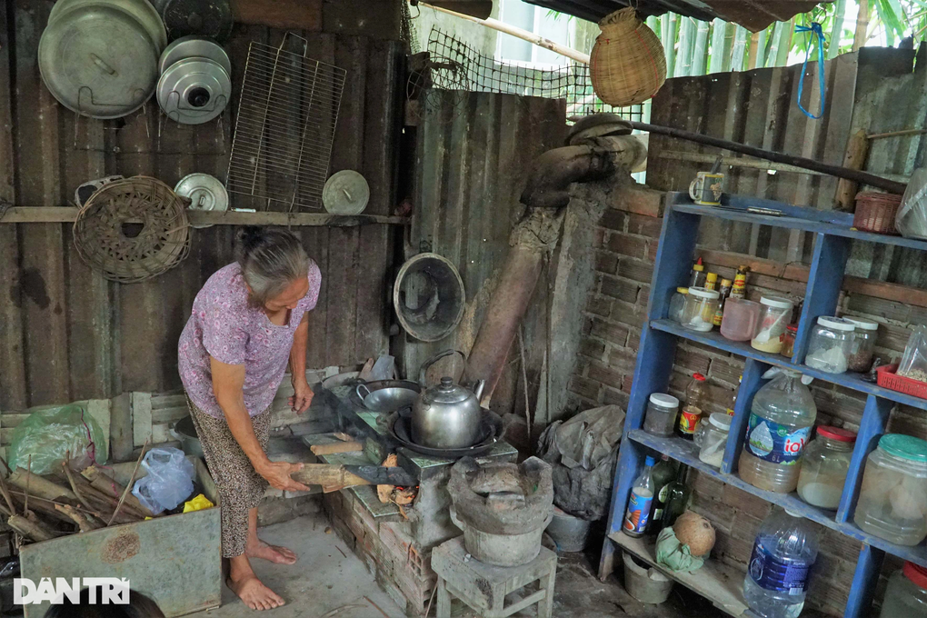 Độc nhất miền Tây: Ốc hít khói bếp 2 tháng, vỗ béo bằng trứng sữa - 4 Độc nhất miền Tây: Ốc hít khói bếp 2 tháng, vỗ béo bằng trứng sữa - 4