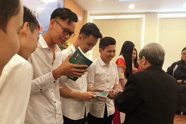 Khi người thầy viết về người thầy…