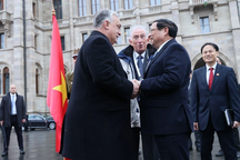 Lễ đón chính thức Thủ tướng Phạm Minh Chính tại Hungary